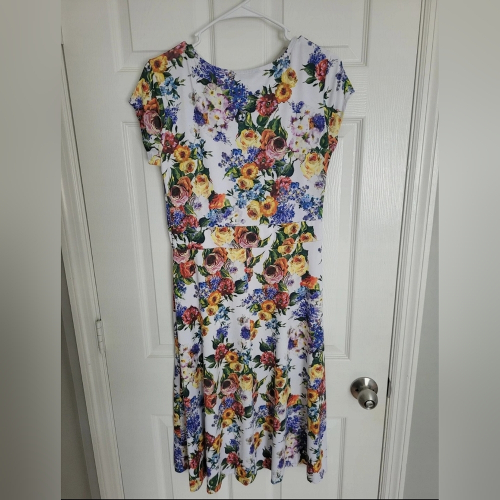 Colorful Floral Midi Vintage Dress from Europe SIZE S - Picture 5 of 14